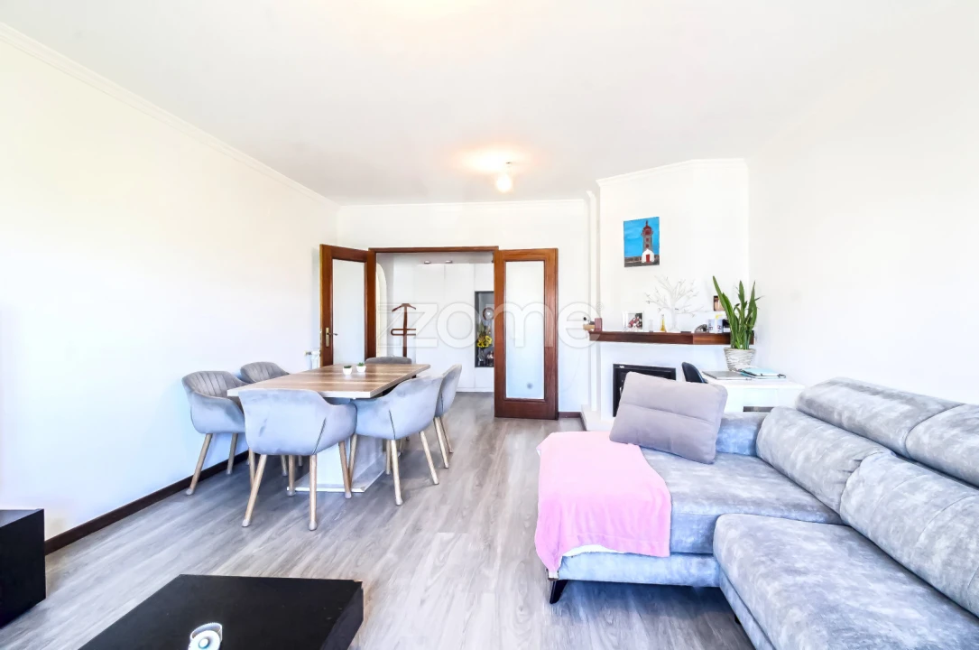 Apartamento T3 para Venda em Labruge Foto 10
