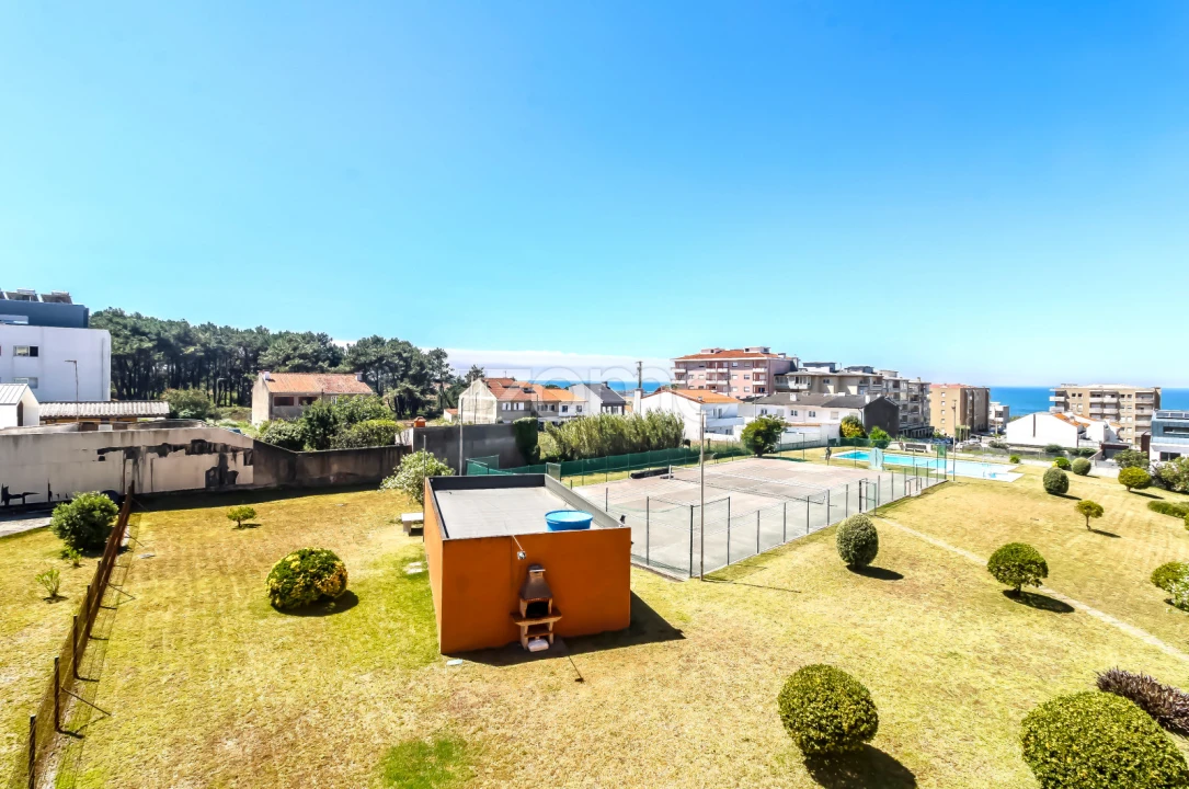 Apartamento T3 para Venda em Labruge Foto 31