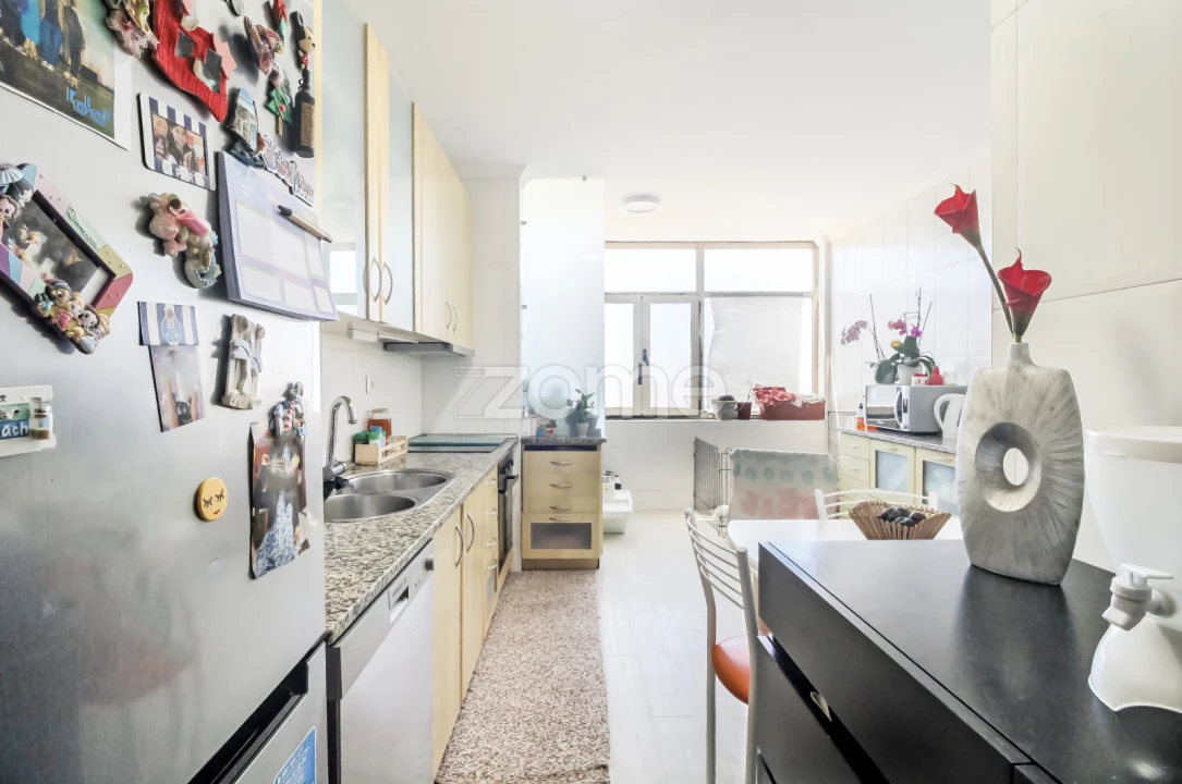 Apartamento T3 para Venda em Labruge Foto 6