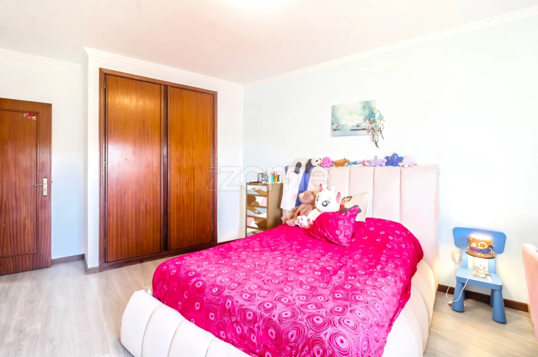 Apartamento T3 para Venda em Labruge Foto 32