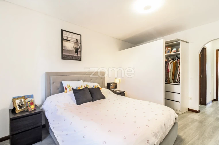 Apartamento T3 para Venda em Labruge Foto 22