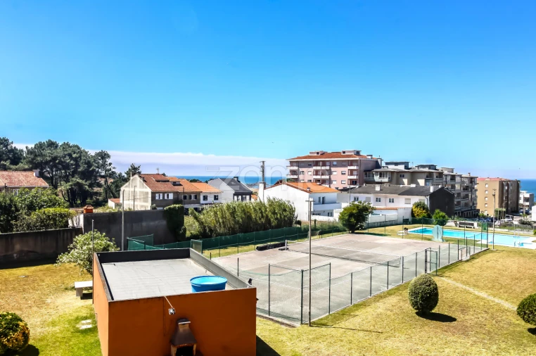 Apartamento T3 para Venda em Labruge Foto 30