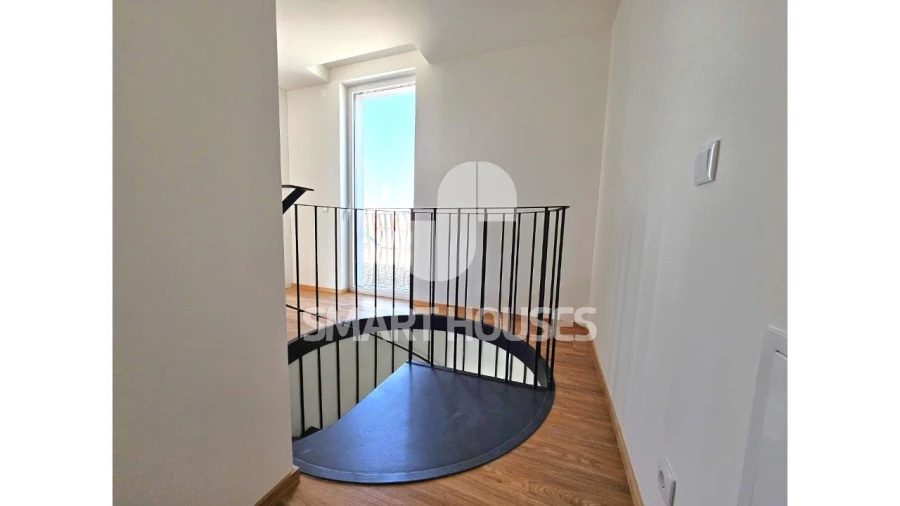 Moradia T3 para Venda em Seia, São Romão e Lapa dos Dinheiros Foto 25