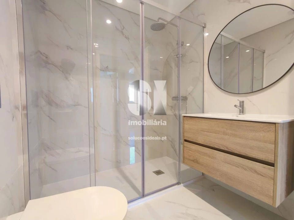 Apartamento T1 para Venda em São Vicente (Braga) Foto 6