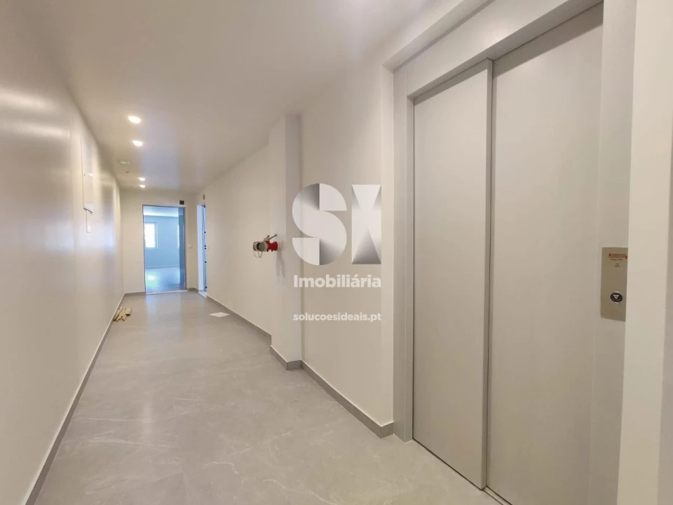 Apartamento T1 para Venda em São Vicente (Braga) Foto 13