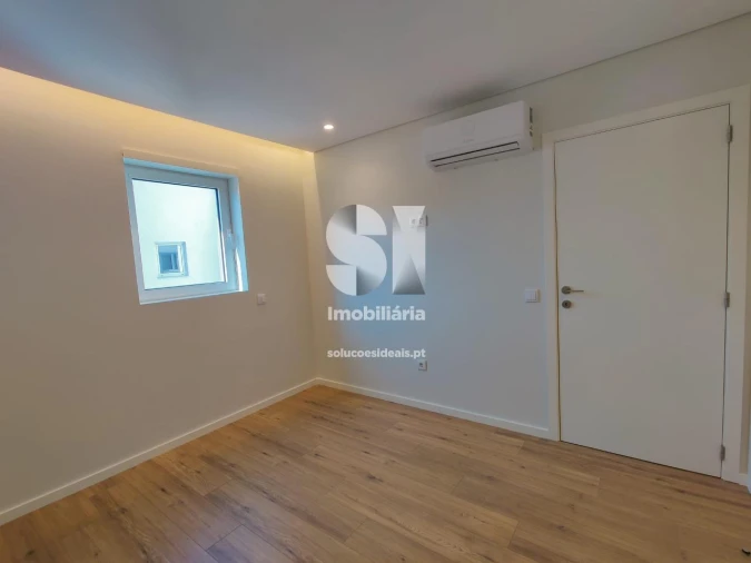 Apartamento T1 para Venda em São Vicente (Braga) Foto 9