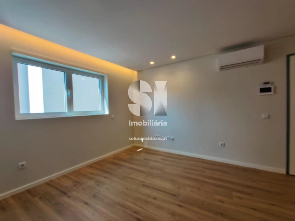 Apartamento T1 para Venda em São Vicente (Braga) Foto 4