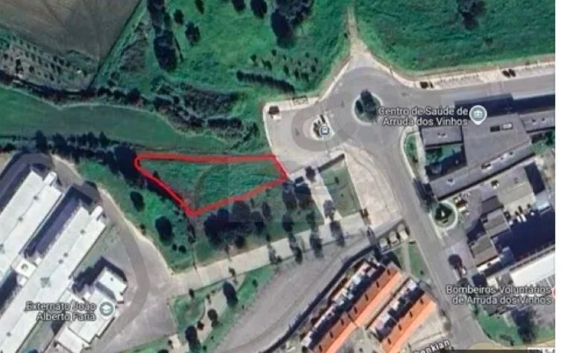 Terreno para Venda em Arruda dos Vinhos Foto 1