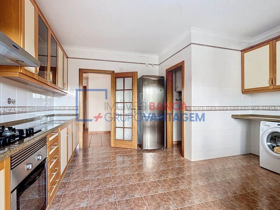 Apartamento T3 para Venda em Santa Maria e São Miguel, São Martinho, São Pedro Penaferrim Foto 25