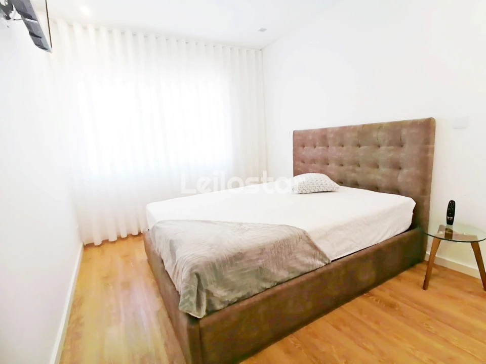 Apartamento T3 para Arrendamento em Arcozelo Foto 12