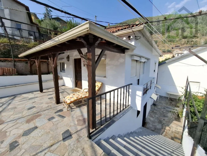 Moradia T2 para Venda em Cepos e Teixeira Foto 24