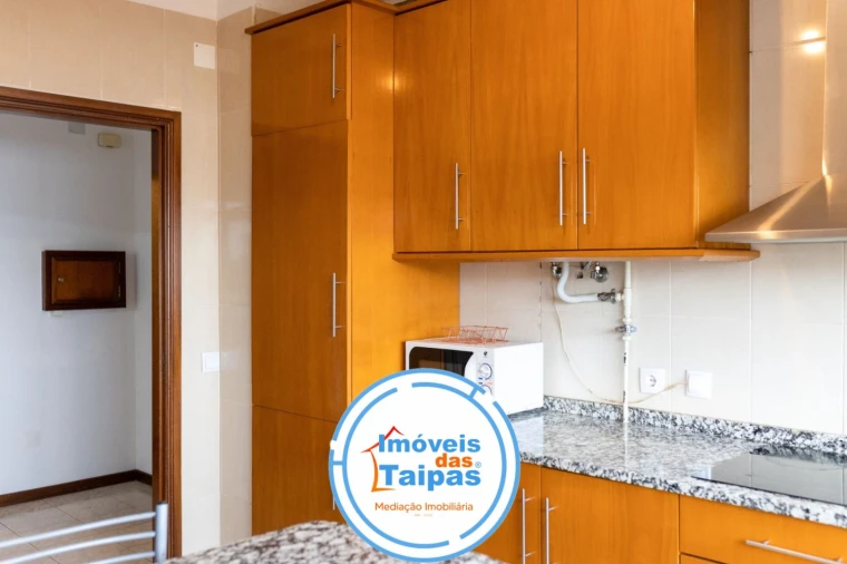 Apartamento T3 para Venda em Caldelas Foto 13