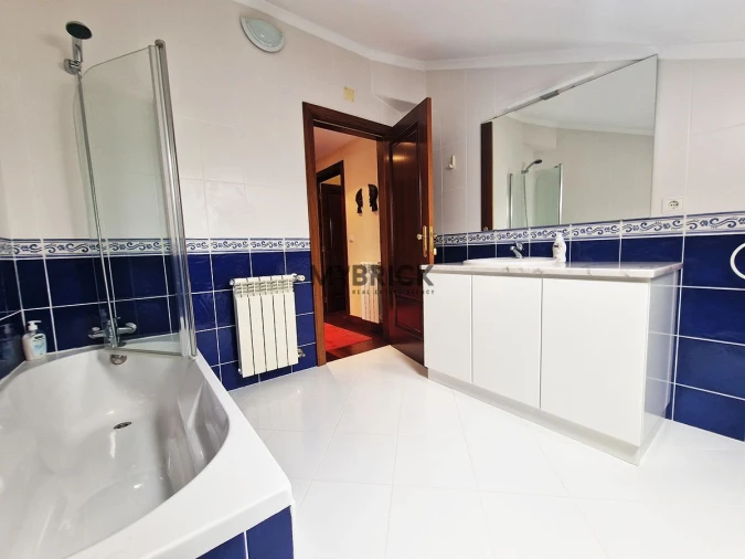 Moradia T7 para Venda em Mouraz e Vila Nova da Rainha Foto 60