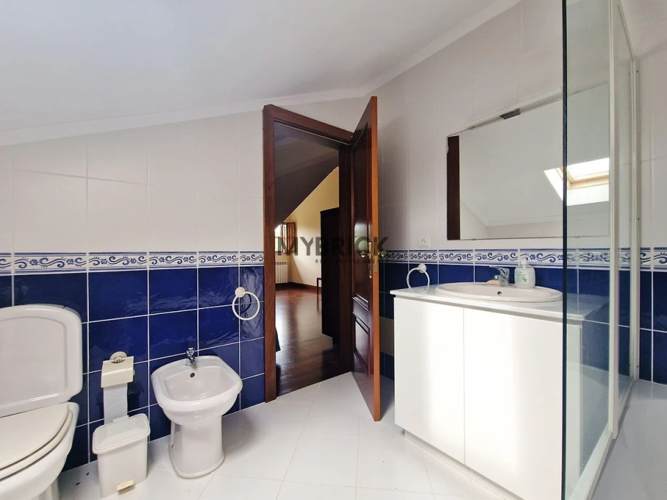 Moradia T7 para Venda em Mouraz e Vila Nova da Rainha Foto 56