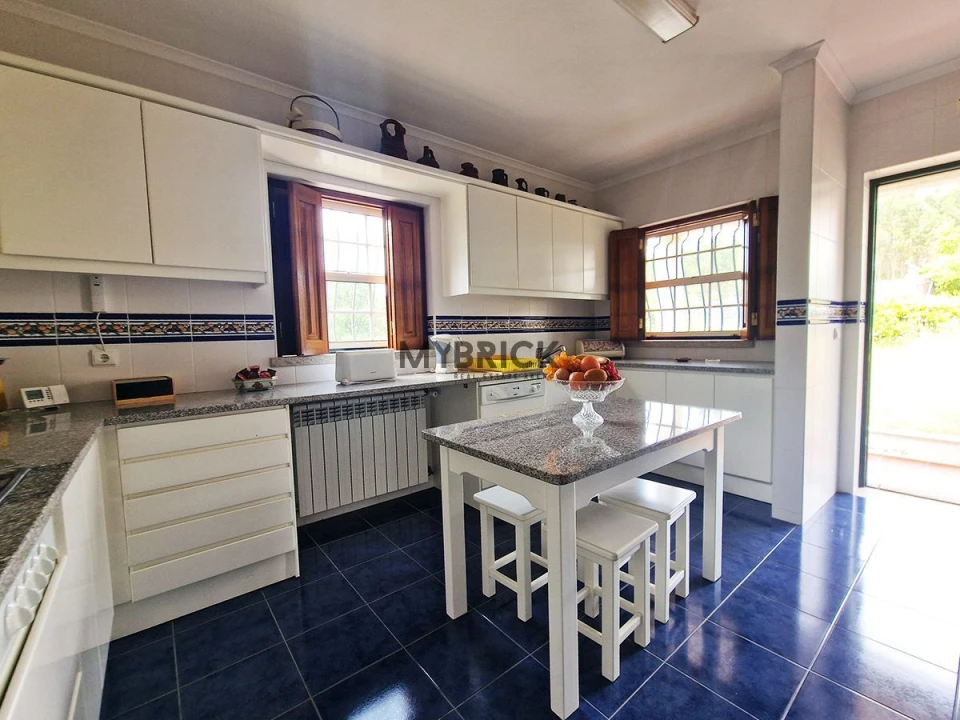 Moradia T7 para Venda em Mouraz e Vila Nova da Rainha Foto 27