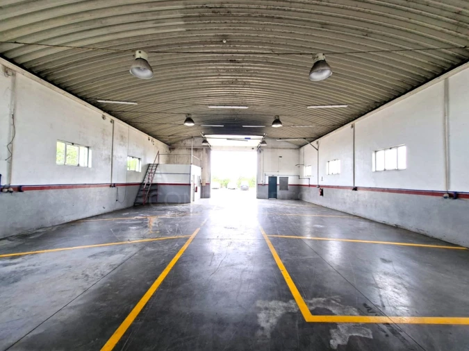 Loja para Venda em Atouguia da Baleia Foto 5