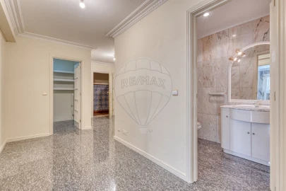 Apartamento T3 para Venda em Santa Marinha e São Pedro da Afurada