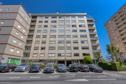 Apartamento T3 para Venda em Santa Marinha e São Pedro da Afurada