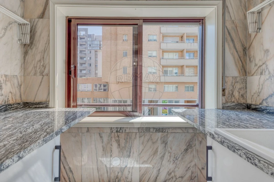 Apartamento T3 para Venda em Santa Marinha e São Pedro da Afurada Foto 6