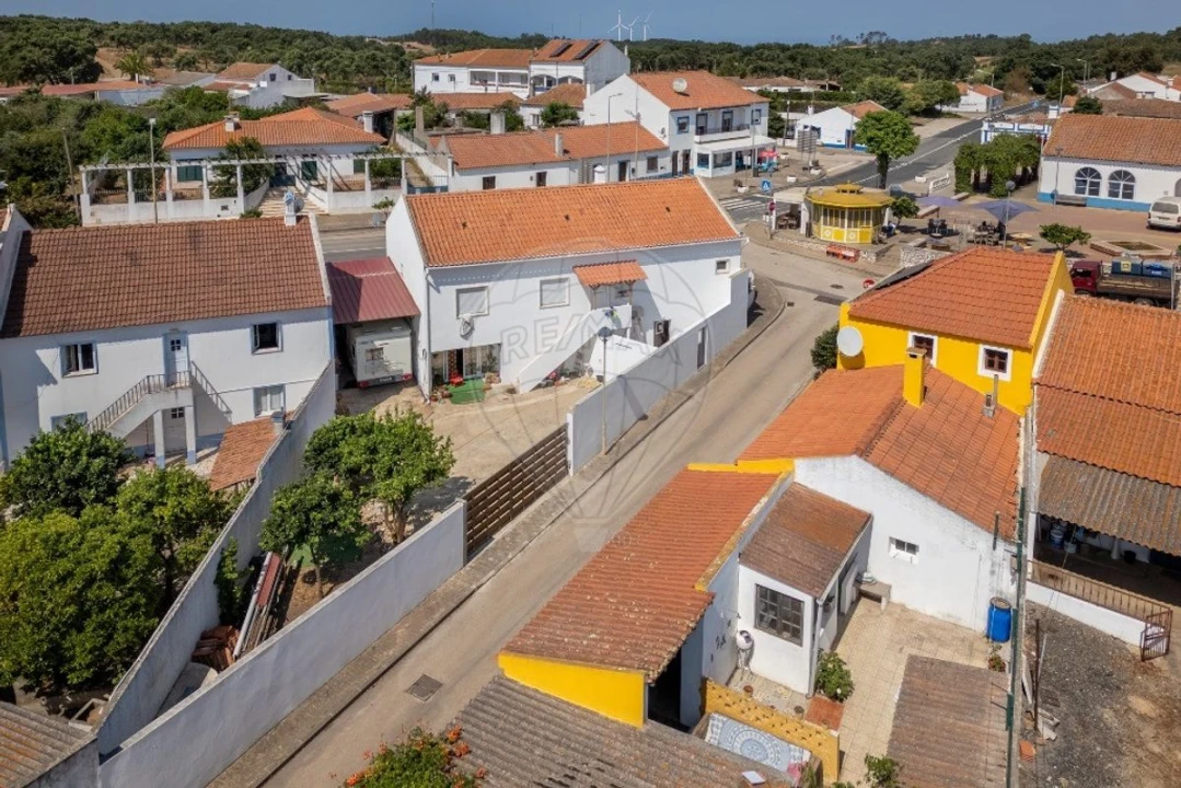 Moradia T2 para Venda em Cercal Foto 27