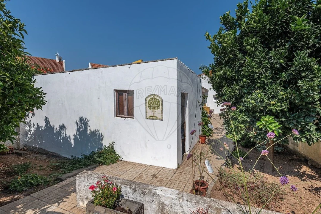 Moradia T2 para Venda em Cercal Foto 22