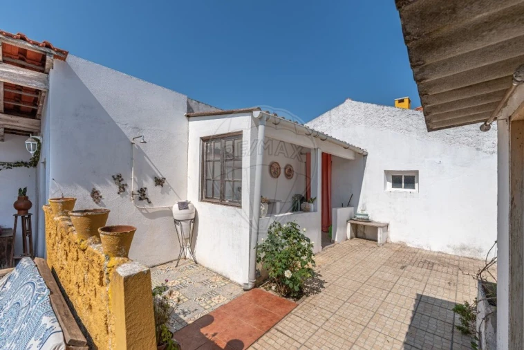 Moradia T2 para Venda em Cercal Foto 21