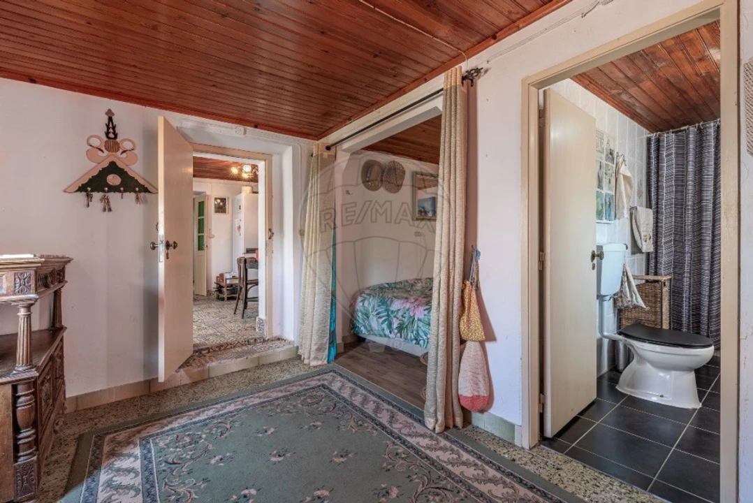 Moradia T2 para Venda em Cercal Foto 11