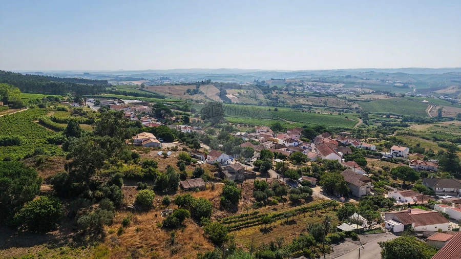 Moradia T3 para Venda em Carvoeira e Carmões Foto 42