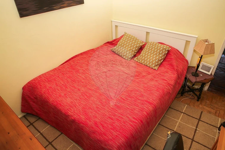 Moradia T3 para Venda em Carvoeira e Carmões Foto 10