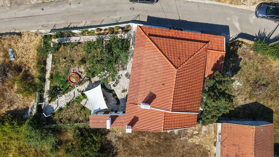 Moradia T3 para Venda em Carvoeira e Carmões Foto 41