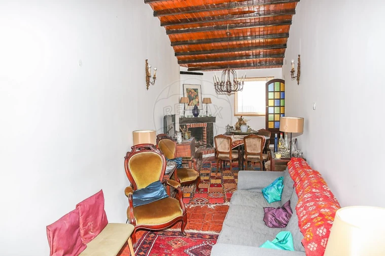 Moradia T3 para Venda em Carvoeira e Carmões Foto 5