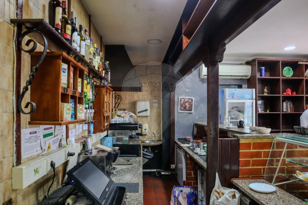 Negócio para Venda em Azeitão (São Lourenço e São Simão) Foto 7