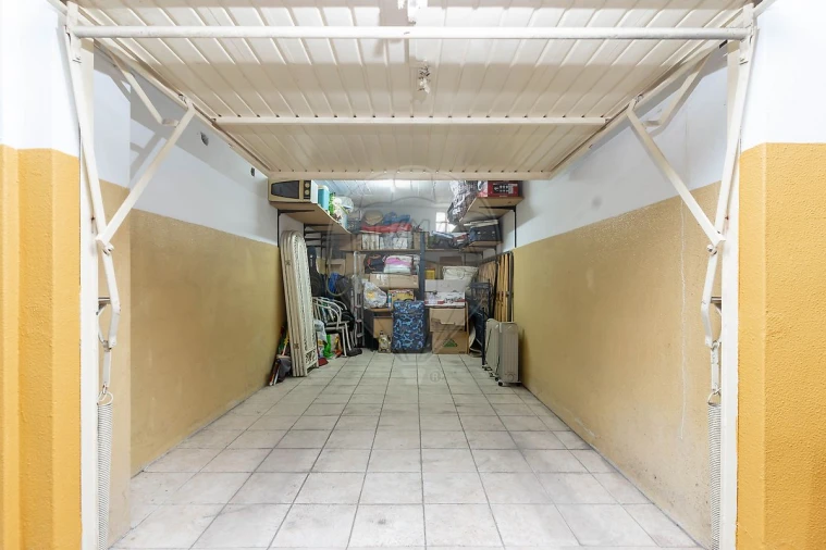 Garagem para Venda em Costa da Caparica