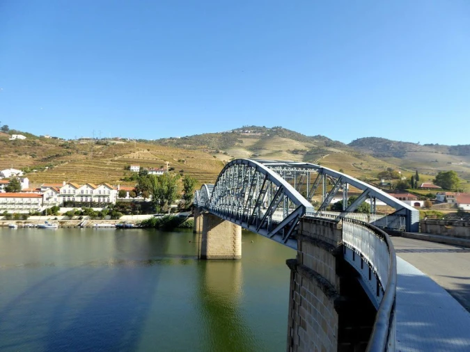 Quinta T6 para Venda em Pinhão Foto 3