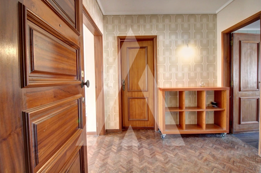 Apartamento T3 para Venda em Glória e Vera Cruz Foto 1