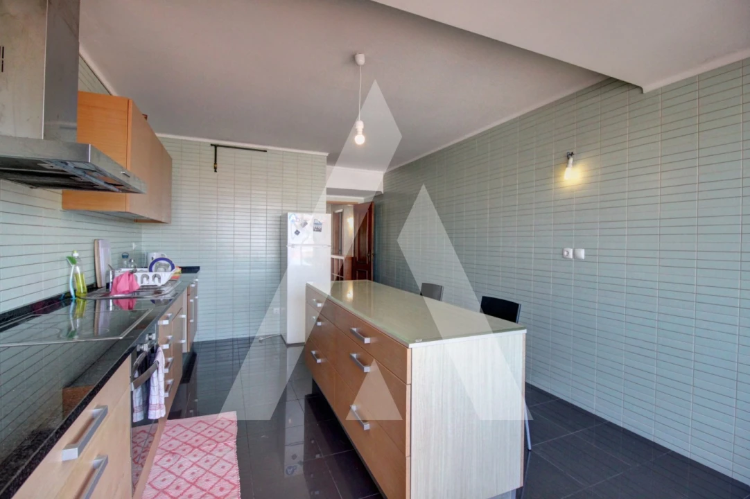 Apartamento T3 para Venda em Glória e Vera Cruz Foto 13