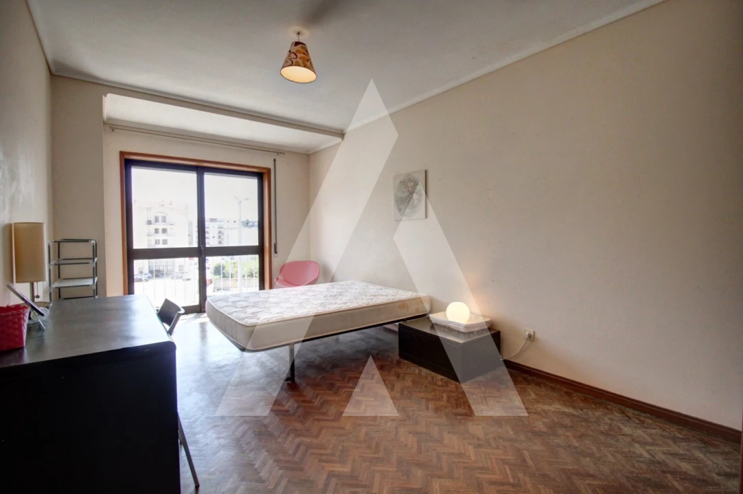 Apartamento T3 para Venda em Glória e Vera Cruz Foto 40