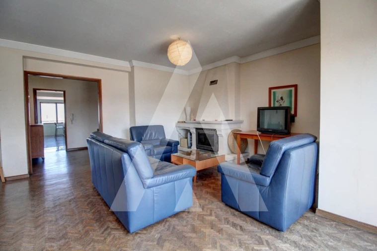 Apartamento T3 para Venda em Glória e Vera Cruz Foto 16