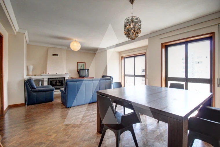 Apartamento T3 para Venda em Glória e Vera Cruz Foto 24