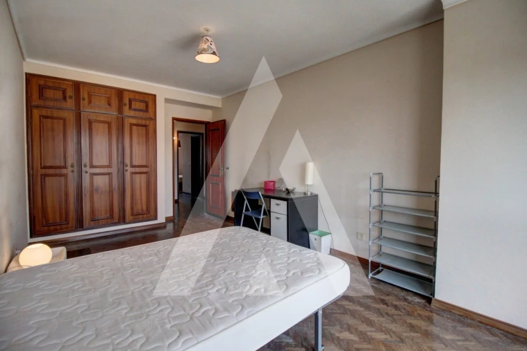 Apartamento T3 para Venda em Glória e Vera Cruz Foto 44