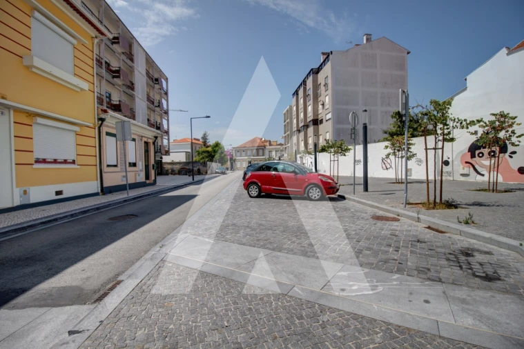 Apartamento T3 para Venda em Glória e Vera Cruz Foto 48