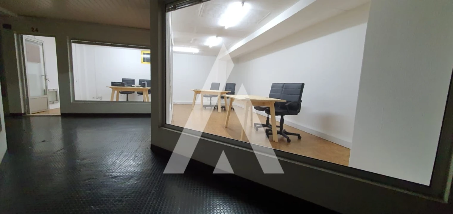 Loja para Venda em Azurem Foto 3