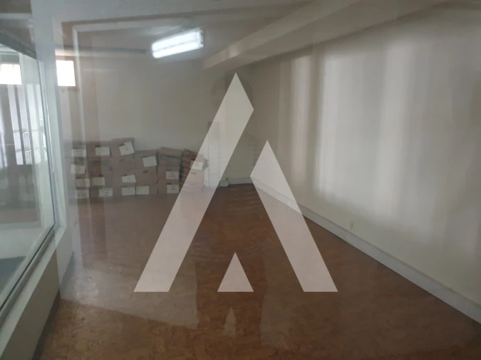 Loja para Venda em Azurem Foto 15