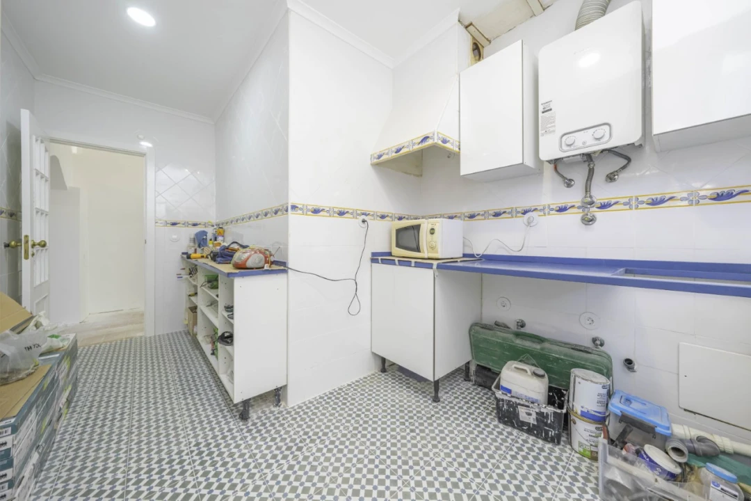 Moradia T4 para Venda em Campolide Foto 46