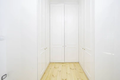Moradia T4 para Venda em Campolide
