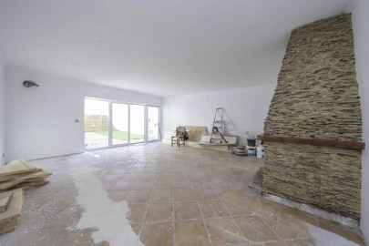 Moradia T4 para Venda em Campolide