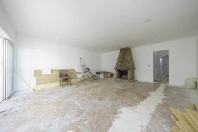 Moradia T4 para Venda em Campolide