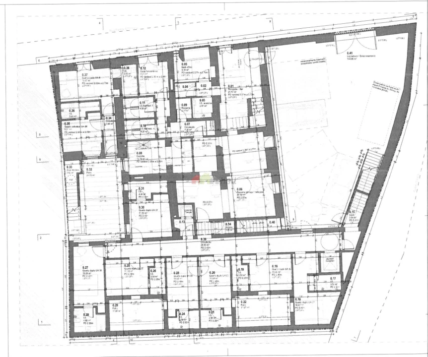 Prédio para Venda em Évora (São Mamede, Sé, São Pedro e Santo Antão) Foto 4