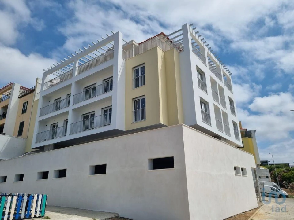 Apartamento T2 para Venda em Ericeira Foto 2