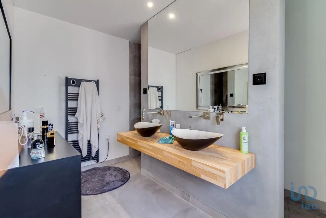 Moradia T4 para Venda em Guia, Ilha e Mata Mourisca Foto 12